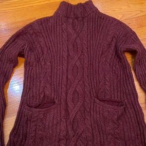Women's Abercrombie and Fitch A&F Burgundy Knitted Mock Neck Sweater w/ Pockets